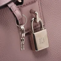 LOEWE ロエベ アマソナ36 ハンドバッグ アナグラム ピンク LOEWE - ロエベ LOEWE ハンドバッグ アマソナ レザー ピンク