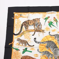 エルメス　スカーフ　カシミヤシルク　カレ90 　野生の優しさ Yahoo!オークション - エルメス スカーフ カレ90 シルク100