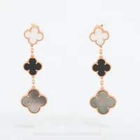 ヴァンクリーフ&アーペル マジックアルハンブラ シェル オニキス