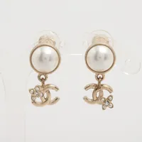 シャネルイヤリング ココマーク ロゴ フェイクパール ラインストーン ゴールドカ CHANEL(シャネル) 70's coco mark rhinestone earrings ココ
