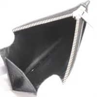 セリーヌ ジップ付きカードホルダー コインケース 現行品 ブラック CELINE セリーヌ ジップ カードホルダー 新ロゴ 箔押し 現行