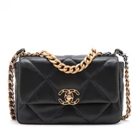 上品でCUTE☆CHANEL シャネルスターショルダーバッグ ラムスキン シャネル シャネル19 ラムスキン チェーンショルダーバッグ