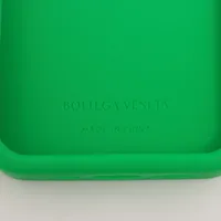 ボッテガヴェネタ イントレチャート ラバー iPhoneケース グリーン