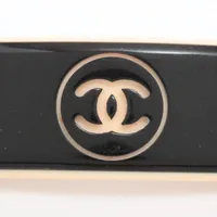 【中古】CHANEL バレッタ ココマーク プラスチック アイボリー ブラック シャネル ココマーク バレッタ プラスチック ブラック