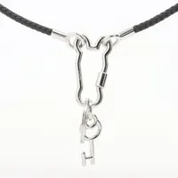 エルメス ネックレス GP×革 ブラック×シルバー クレ シュヴァル