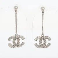 シャネル ココマーク ピアス(両耳用) GP×ラインストーン シルバー