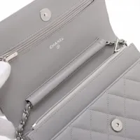 CHANEL シャネル ラムスキン チェーンウォレット グレー シャネル マトラッセ ラムスキン チェーンウォレット グレー