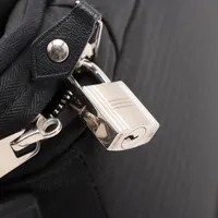 美品★HERMES　エルメス アカプルコ キャリーケース Hロゴ シルバー金具 楽天市場】エルメス アカプルコ バンドリエールの通販