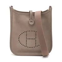 【新品】絶対欲しい♡エヴリン ハンドリエール TPM16 HERMES （未使用 展示品）エルメス エブリン エヴリン TPM