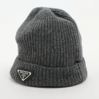 プラダ ニットキャップ バージンウール グリーン ウール 1TJ5 ユニセックス ユニセックス PRADA(プラダ) ニットキャップ・ビーニー