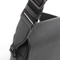 グッチ GGラバーエフェクト レザー ショルダーバッグ ブラック 775097