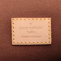 ヴィトン モノグラム ロックイットオリゾンタル M40104 ブラウン