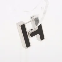 エルメス Hロゴ ピアス(片耳用) メタル ブラック シングルピアス