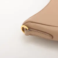 本物 プラダ 2WAYショルダーバッグ レディース ピンクベージュ 斜め掛け プラダ レザー 2WAYショルダーバッグ ピンクベージュ WZ497076