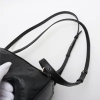 国内発送ヴィトン カッサンバッグエンボスレディM ヴィトン モノグラム エンボス クッサン バックパック PM M13357