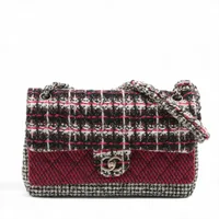 シャネル 24P フラップバッグ20cm ツイードブラック シャネル 24P フラップバッグ20cm ツイードブラック (CHANEL