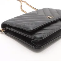 シャネル Vステッチ キャビアスキン チェーンウォレット グレー ゴールド金具 CHANEL シャネル シェブロン ボーイシャネル チェーンウォレット