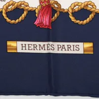 エルメス カレ90 LES OISEAUX DU ROY 王の鳥たち スカーフ