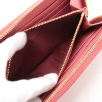 【美品&付属品アリ✨】プラダ 長財布　ラウンドジップ　ピンク　サフィアーノレザー プラダ サフィアーノ 1M0506 ピンク ラウンドジップウォレット