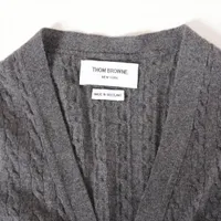THOM BROWNE グレー ニットベスト THOM BROWNE グレー ニットベスト