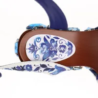 ドルチェアンドガッバーナ　フラワーモチーフサンダル　35 22.5〜23cm NEW Auth. Dolce & Gabbana Flower Jeweled Crystal Buckle