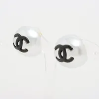 *ココマーク×パールで華やかに* CHANEL 25P ピアス シャネル CHANEL CHANEL ピアス A64766 ココマーク CCマーク