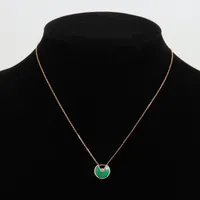 【Cartier】Amulette ネックレス マラカイト ダイヤ 送料込み 緑 Cartier】Amulette ネックレス マラカイト ダイヤ 送料込み 緑