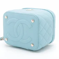 ★スクエアフォーム★【CHANEL】プレ秋冬 NEWマトラッセバニティ シャネル マトラッセ パテントレザー バニティバッグ
