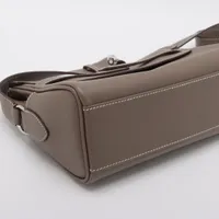 エルメス ケリー メッセンジャーPM エバーカラー エトゥープ