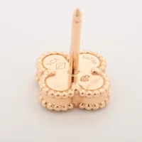 新品未使用　ヴァンクリーフ＆アーペル　スウィートアルハンブラ　オニキス ヴァンクリーフ&アーペル スウィートアルハンブラ オニキス ピアス 750