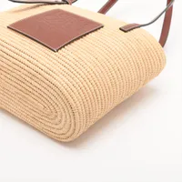 ロエベ スクエアバスケット スモール ラフィアxレザー カゴバッグ