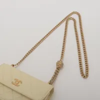 CHANEL マトラッセ ラムスキン 23cm イエロー ゴールド金具 CHANEL マトラッセ ラムスキン 23cm イエロー ゴールド金具