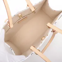 ヴィトン×村上隆 モノグラムマルチカラー オンザゴー トランク