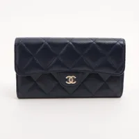 ⭐️美品 31番台⭐️シャネル CHANEL 財布 マトラッセ キャビアスキン シャネル マトラッセ キャビアスキン 財布 ネイビー ゴールド金具 31