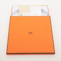 新品未使用　エルメス　新作　プレート　カオルミ デザートプレート 〈カオルミ〉 | Hermès - エルメス-公式サイト