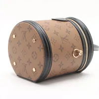 国内発送 ヴィトン カンヌ リバース LOUIS VUITTON】【化粧ケース】ルイヴィトン『モノグラム