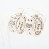 美品✨ティファニー ナロー ピアス ワイド シルバー 925 メンズ レディース ティファニー 1837 ナロー ピアス(両耳用) 925 14.6g シルバー