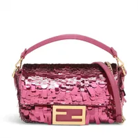 カ*ォ様 FENDI ヴィンテージ　マンマバケット　スパンコール　ハンドバッグ フェンディのアイコンバッグ「バゲット」から、ヴィンテージの