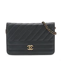 【シックに決まる♪】CHANEL レザーチェーン ブローチ 男女兼用 CHANEL シャネル ブローチ ココマーク チェーンモチーフ B19P