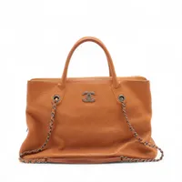 CHANEL キャビアスキンの2wayバックです。 CHANEL シャネル ショルダーバッグ ハンドバッグ ココハンドル