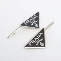 プラダ　ヘアピン　【購入証明あり】 ブラック メタル ヘアピン | PRADA