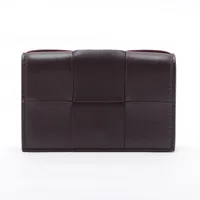 ボッテガヴェネタ マキシイントレチャート カセット レザー