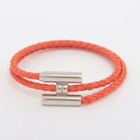HERMES ブレスレット レザー オレンジ プレゼントにも♪【HERMES】エルメス レザーブレスレット