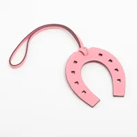 エルメス パドックシュバル チャーム レザー ピンク A3713646