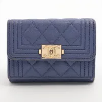 【美品】シャネル マトラッセ キャビアスキン 二つ折り財布 ブルー ゴールド金具 シャネル マトラッセ キャビアスキン コンパクトウォレット
