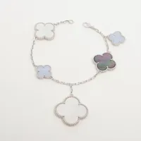 ヴァルシュブラン　４枚 Van Cleef ＆ Arpels】ヴァンクリーフ&アーペル『K18YG マジック