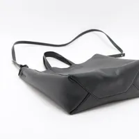 セリーヌ ハンドバッグ バーティカルカバスモール 黒 ブラック レザー ブランド セリーヌ バーティカル カバ スモール レザー 2WAY ショルダー