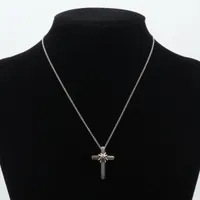 ◇ティファニー◇ シグネチャークロス ネックレス Ag925 Au750 7.8 ティファニー シグネチャークロス ネックレス 925×750 7.8g