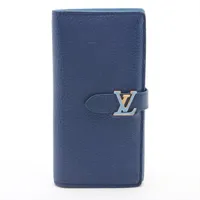 ヴィトン トリヨン LV ヴェルティカル ウォレット カプシーヌ M82441