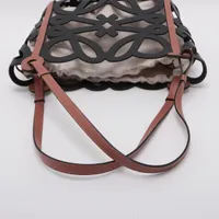 極美品✨ロエベ　スモールボーリングバッグ　アナグラム　キャンバス　レザー　総柄 LOEWE 【新品未使用】ロエベ アナグラムジャガードキャンバス